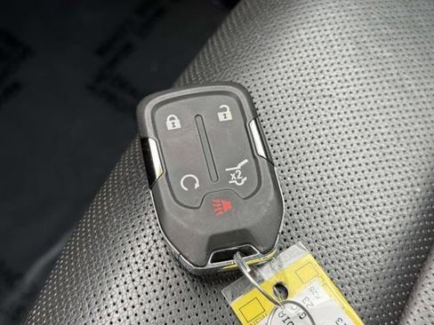 Used 2023 GMC Acadia SLT image 35