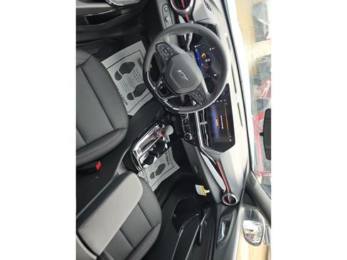 New 2026 Chevrolet Trax RS w/ Sunroof Package FWD image 9