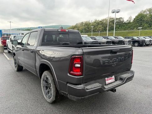 New 2026 RAM 1500 Big Horn w/ Night Edition AWD/4WD image 5