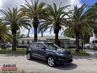 Used 2017 Lincoln MKC Premiere image 1