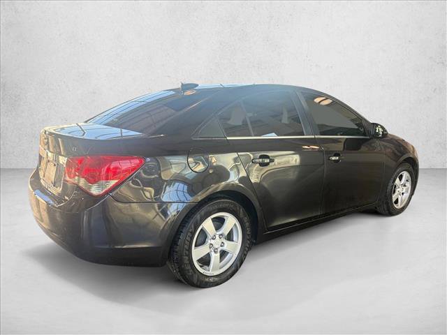 Used 2015 Chevrolet Cruze LT FWD image 4