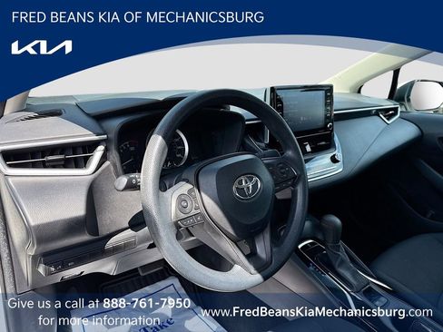 Used 2021 Toyota Corolla LE FWD image 6