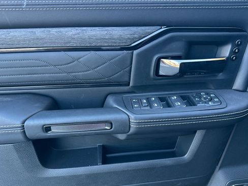 New 2026 RAM 3500 Limited AWD/4WD image 12