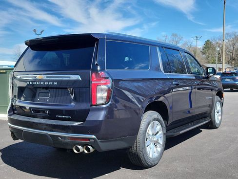 Used 2023 Chevrolet Suburban Premier image 5