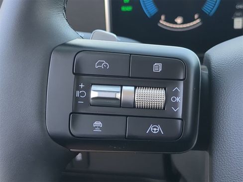 New 2026 Hyundai Santa Fe SE image 22