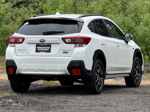 Certified 2023 Subaru Crosstrek Hybrid w/ Moonroof Package w/Navigation AWD/4WD image 7