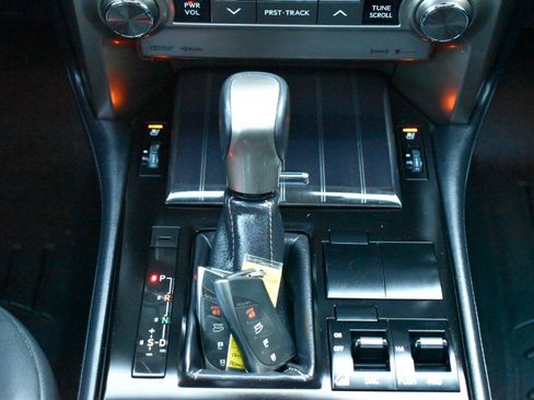 Used 2020 Lexus GX 460 Premium w/ Premium Package AWD/4WD image 24
