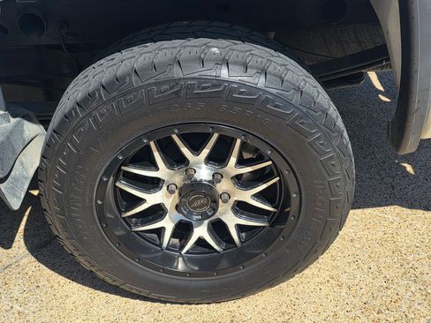 Used 2016 GMC Sierra 1500 2WD Regular Cab image 24