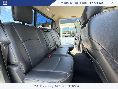 Used 2018 RAM 1500 Laramie w/ Convenience Group AWD/4WD image 19