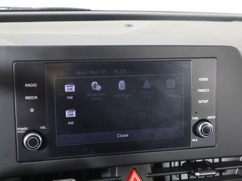 Used 2025 Kia Sportage LX FWD image 30