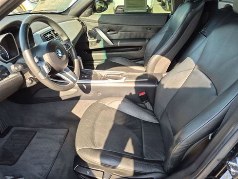 Used 2008 BMW Z4 3.0si RWD image 12