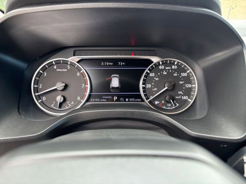 Used 2025 Nissan Rogue SV FWD image 42