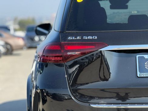 New 2025 Mercedes-Benz GLE 580 4MATIC image 8
