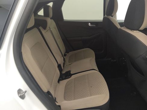 Used 2021 Ford Escape SE w/ Convenience Package image 19