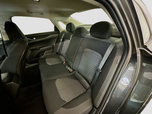 Used 2025 Kia K5 LXS image 28