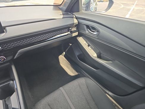 Used 2023 Honda Accord Sport image 12