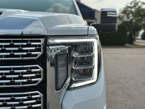 Certified 2021 GMC Sierra 2500 Denali w/ Denali Ultimate Package AWD/4WD image 43