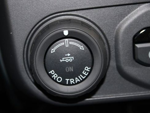 New 2026 Ford Maverick Lariat image 38