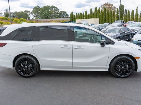 New 2026 Honda Odyssey Sport-L image 5
