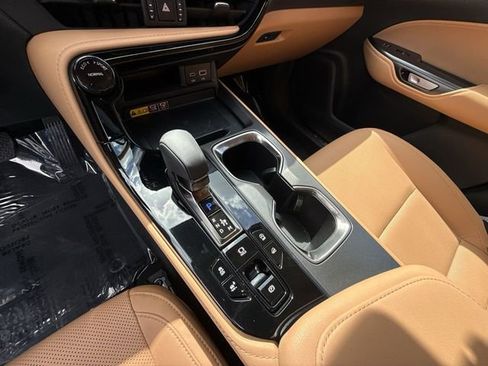 Certified 2025 Lexus NX 350 AWD w/ Accessory Package (K3) image 21