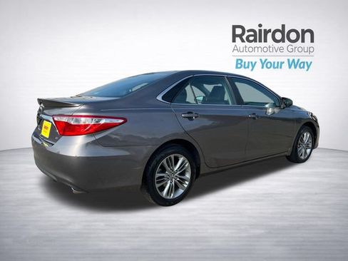 Used 2017 Toyota Camry SE FWD image 7