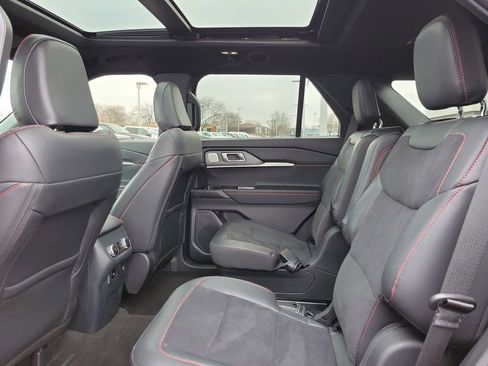 Certified 2025 Ford Explorer ST w/ Sun And Sound Package image 13