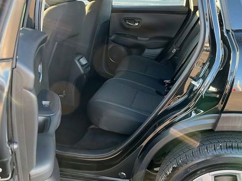 Used 2025 Honda HR-V LX image 20