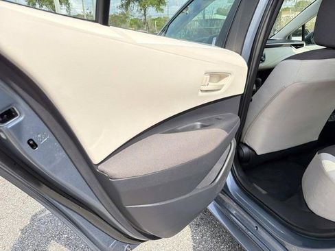 Certified 2025 Toyota Corolla LE image 12