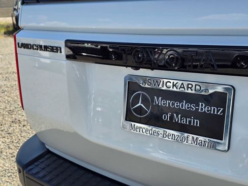 Used 2025 Toyota Land Cruiser AWD/4WD image 13