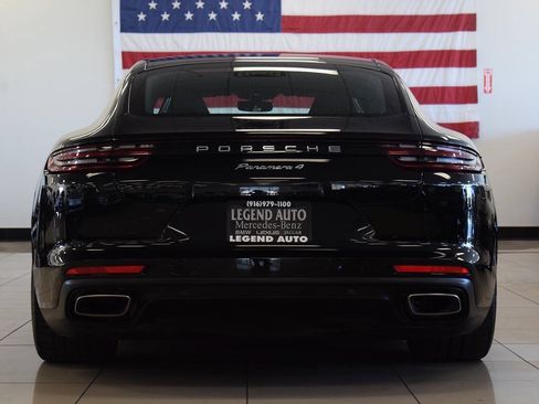 Used 2018 Porsche Panamera 4 AWD/4WD image 20