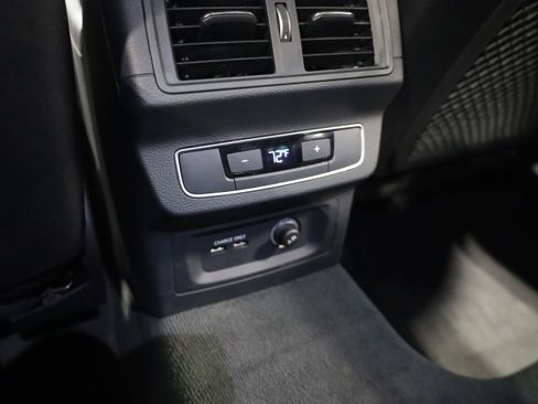 Used 2023 Audi SQ5 Premium Plus image 37