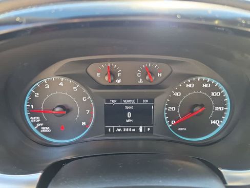 Used 2023 Chevrolet Traverse LS AWD/4WD image 15