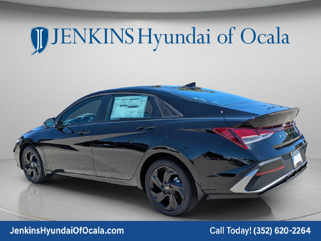 New 2026 Hyundai Elantra Sport FWD image 5