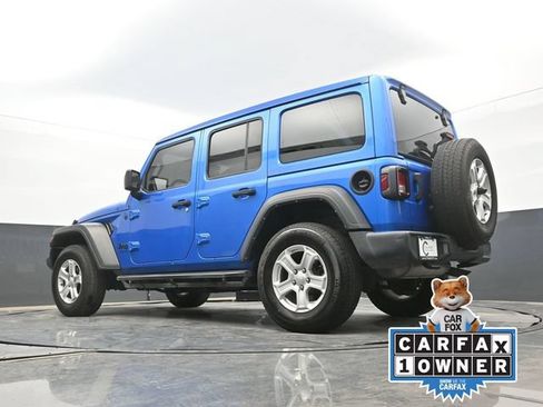 Used 2022 Jeep Wrangler Unlimited Sport w/ Sun And Sound Package AWD/4WD image 58