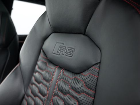 Used 2023 Audi RS Q8 w/ Black Optic Package AWD/4WD image 16