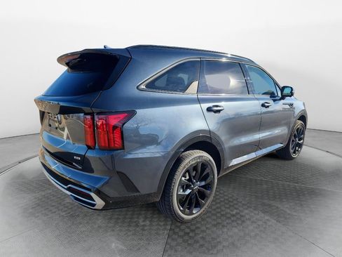 Used 2023 Kia Sorento SX image 5