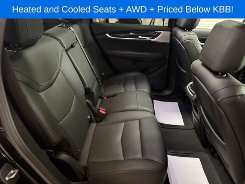 Used 2024 Cadillac XT6 Premium Luxury AWD/4WD image 24
