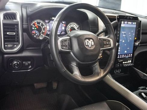 Used 2024 RAM 3500 Laramie AWD/4WD image 8