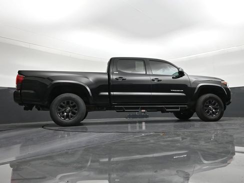 Used 2023 Toyota Tacoma SR5 w/ Technology Package AWD/4WD image 25