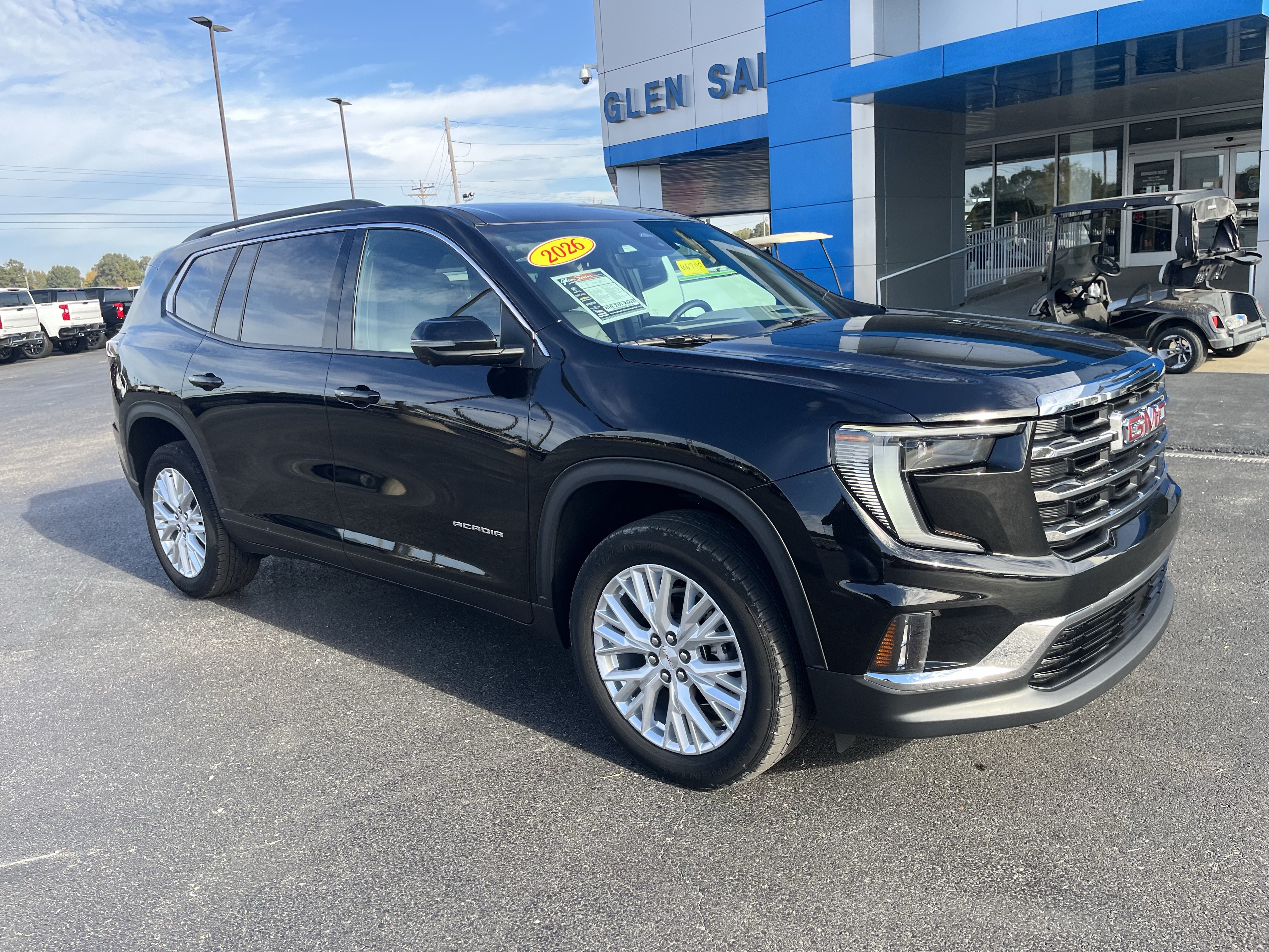 Used 2026 GMC Acadia Elevation w/ Elevation Premium Package FWD image 7