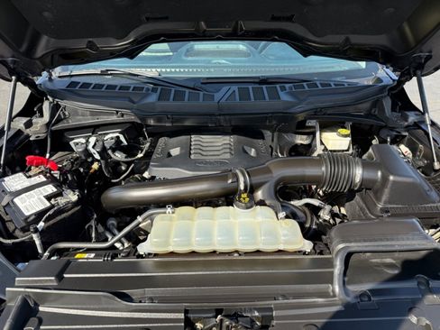 Used 2022 Ford F150 Limited AWD/4WD image 42