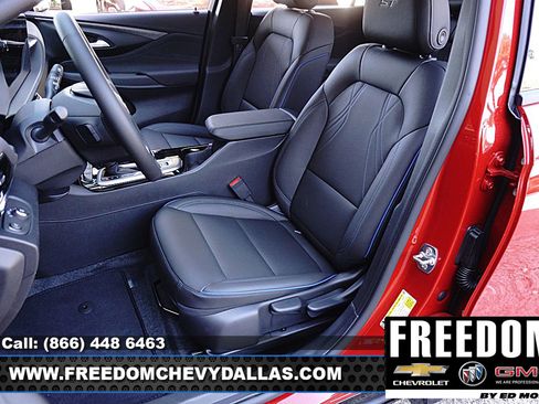 New 2026 Buick Envista Sport Touring image 13