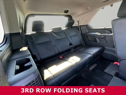 Used 2023 Toyota Sequoia Limited image 25