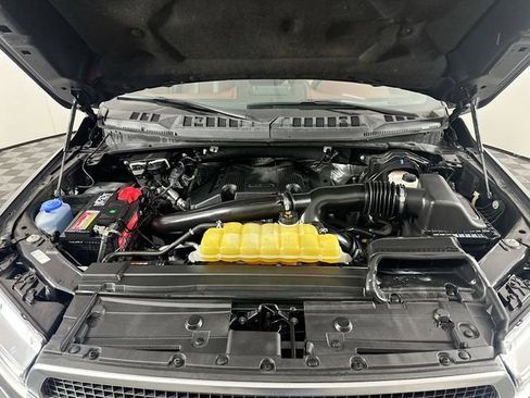 Used 2019 Ford F150 Platinum w/ Equipment Group 701A Luxury image 31