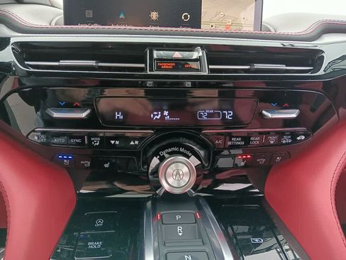 Used 2024 Acura MDX A-Spec image 28