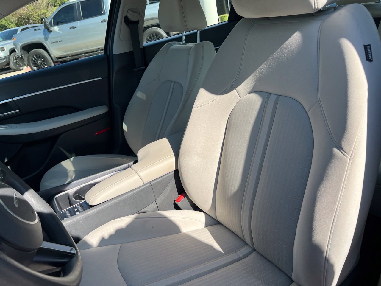 Used 2025 Hyundai Sonata SEL FWD image 10