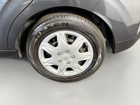 Used 2023 Kia Soul LX FWD image 36