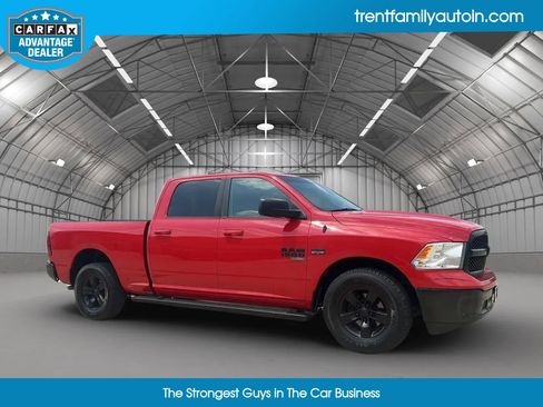 Used 2019 RAM 1500 Classic SLT image 56
