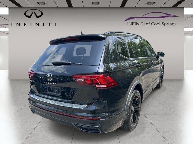 Used 2024 Volkswagen Tiguan SE R-Line FWD image 7