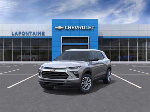 New 2026 Chevrolet TrailBlazer LS image 8